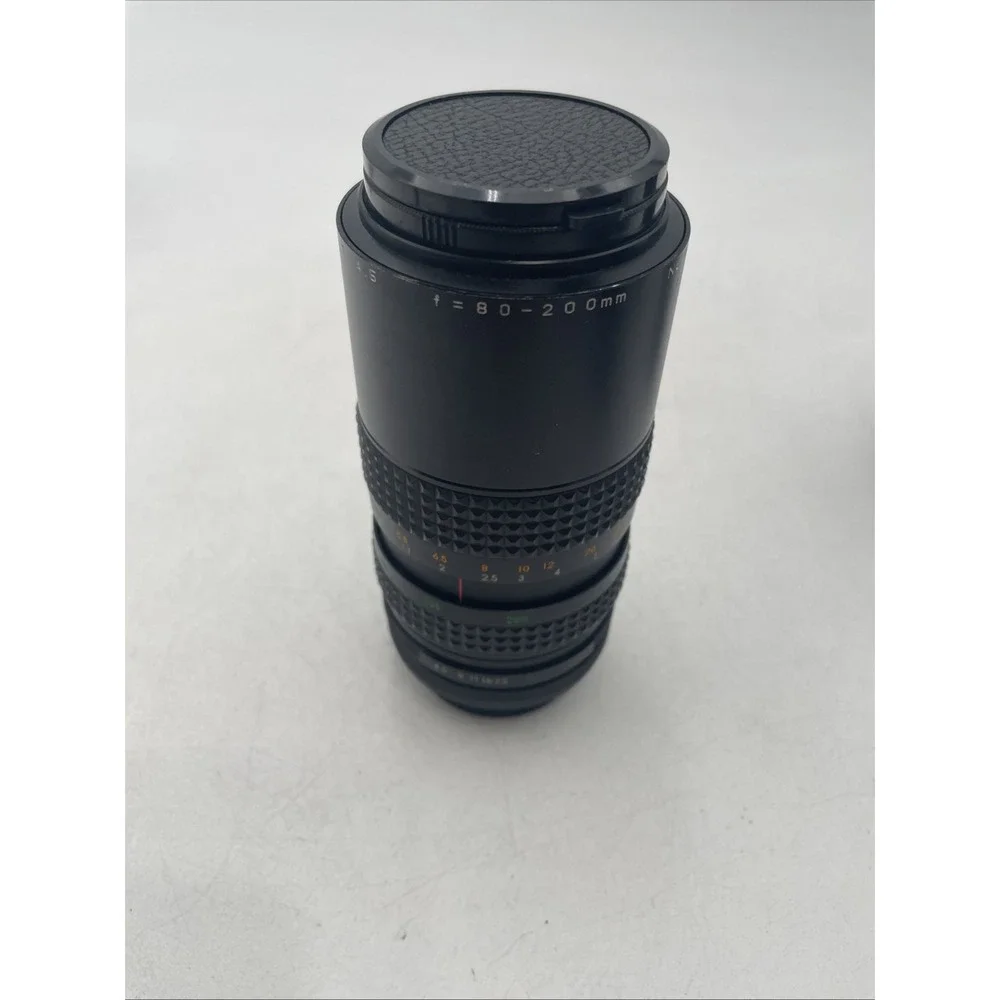Focal MC Auto Zoom 80-200mm 1:4.5 Manual Lens w/Hood #8130628